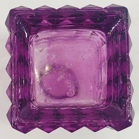 3 Vintage Amethyst Purple Glass Vases - Picture 8 of 12